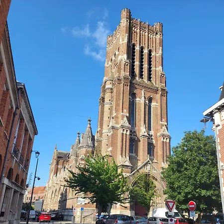 Plain-pied - Centre - Jardin Au Calme