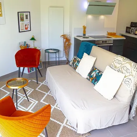 Plain-pied - Centre - Jardin Au Calme