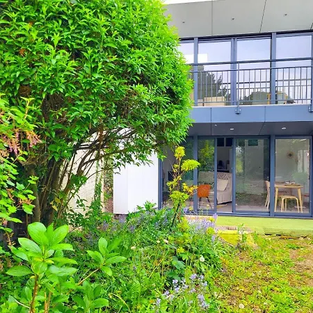 Plain-pied - Centre - Jardin Au Calme *