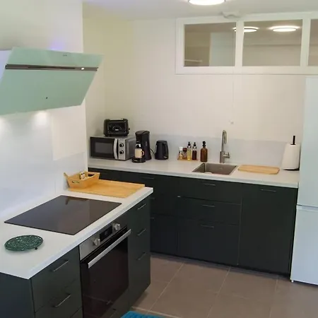 Apartmán Plain-pied - Centre - Jardin Au Calme